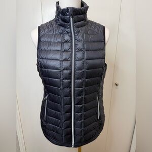 Tommy Hilfiger Women's Navy Blue Quilted Vest